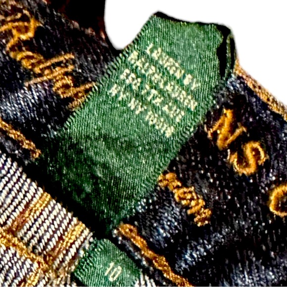 LAUREN RAPLH LAUREN Mid Rise Boot Cut Dark Denim Jeans size 10 were $158 new. - Picture 7 of 7